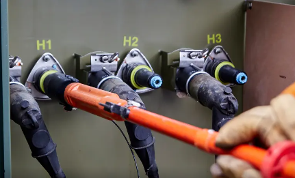 Más allá de las terminaciones de cables termorretráctiles: cómo las uniones de cables premoldeadas garantizan la confiabilidad del sellado de por vida