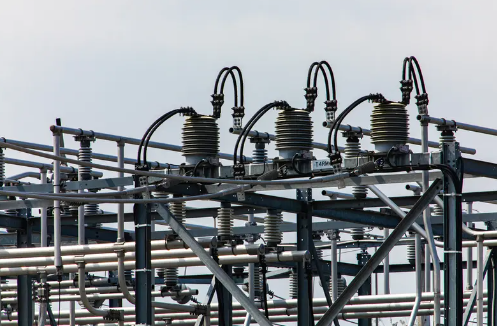 Investigación sobre el diseño del mecanismo de accionamiento de fluidos magnéticos y el diagnóstico inteligente de fallas para el interruptor de desconexión de EHV