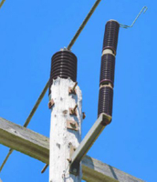 //iqrorwxhkkojlj5q-static.leadongcdn.com/cloud/lrBprKqnlnSRijqqrrjrio/69-kV-line-with-externally-gapped-SiC-arrester.jpg