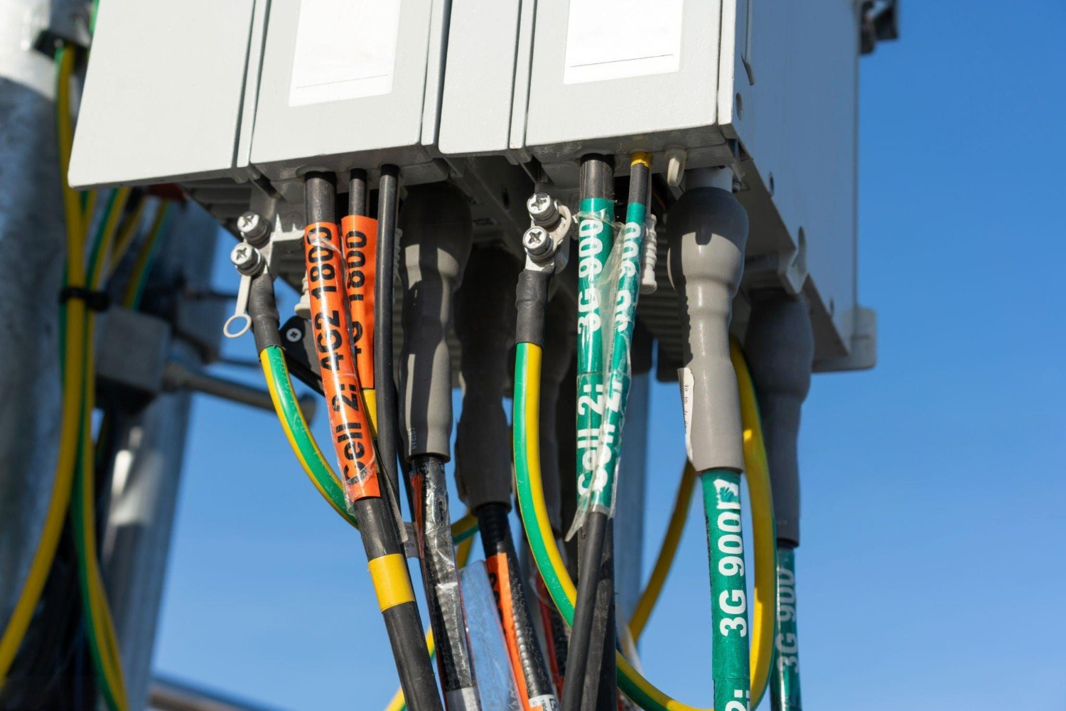 Termocontra&iacute;ble versus encogimiento en fr&iacute;o